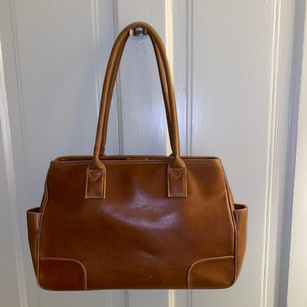 Leather Nine Wast Purse